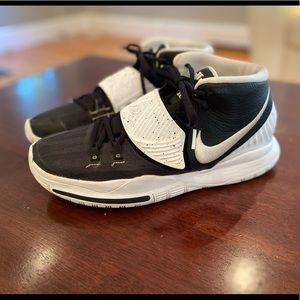 Nike Kyrie 6 Mens basketball shoes size 11